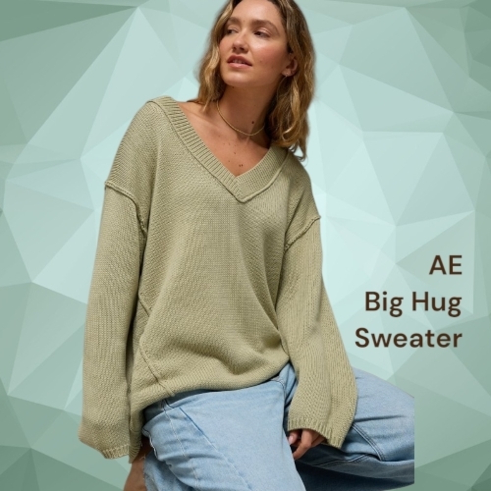 American Eagle Outfitters Women's Sage V-Neck Sweater